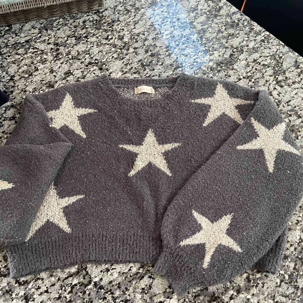 Altar’d State Star Pattern Gray Sweater